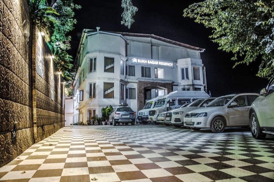 Virtual Tour